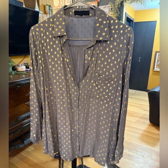 Monarc Tops - Monarc Gray Shirt with Gold Accents